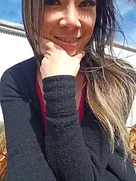 Lilshyazn online show from March 1, 2025, 9:15 pm