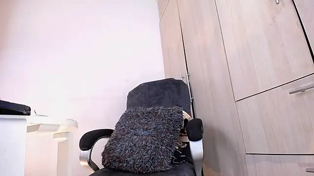 Snapshot of camilasexy111 chatting on March 20, 2025, 11:45 pm camilasexy111 online show from March 20, 2025, 11:45 pm