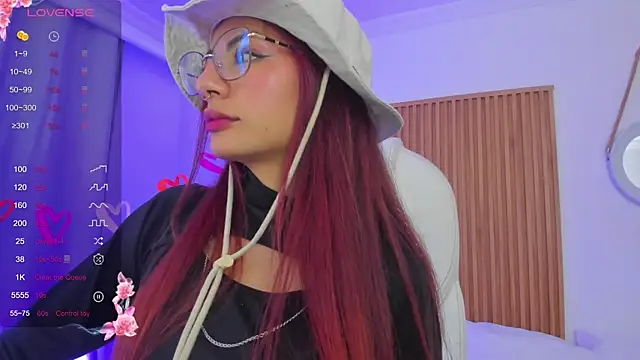 Snapshot of sophiecherry_ chatting on March 8, 2025, 5:38 am sophiecherry online show from March 8, 2025, 5:38 am