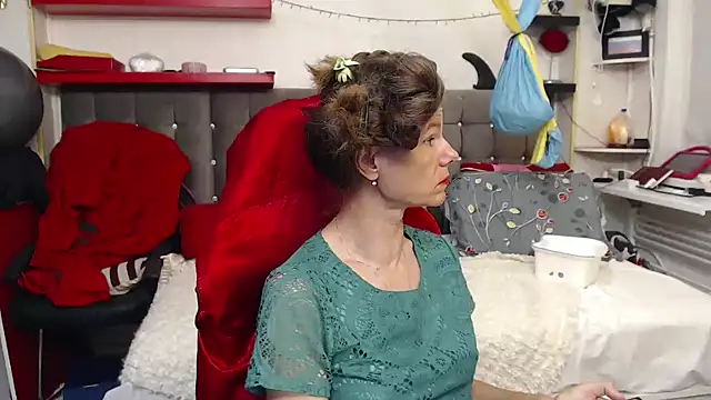 kellyterapy online show from September 29, 2025, 10:15 pm