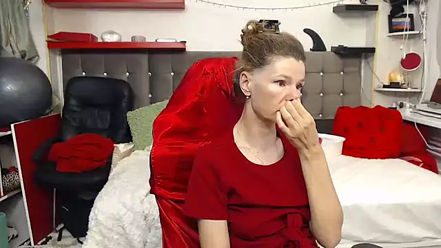 kellyterapy online show from September 25, 2025, 7:09 pm