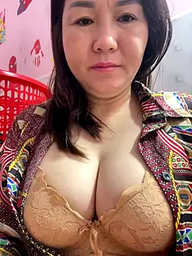 Snapshot of Ory22 chatting on December 15, 2025, 7:52 pm Ory22 online show from December 15, 2025, 7:52 pm