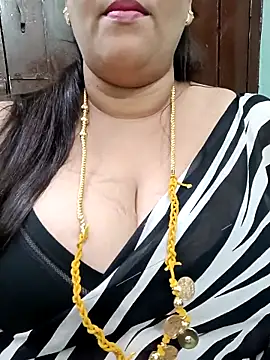 ashikaa r online show from March 20, 2026, 6:31 pm