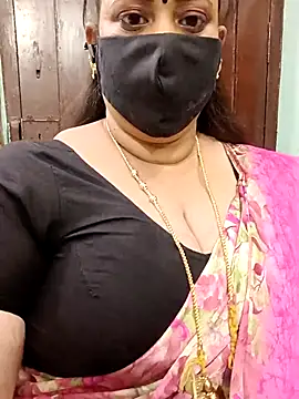 ashikaa r online show from December 22, 2025, 5:57 pm