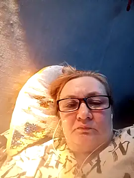 HelenaGlossX online show from January 16, 2025, 4:28 pm