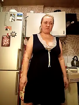 HelenaGlossX online show from February 9, 2025, 5:22 pm