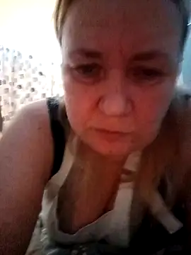 HelenaGlossX online show from March 13, 2025, 4:12 pm