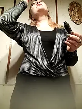 HelenaGlossX online show from January 27, 2025, 3:47 am