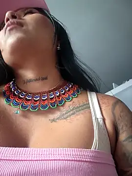 luisa16xxx online show from November 12, 2025, 7:29 pm