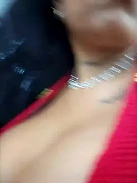 luisa16xxx online show from February 19, 2026, 7:11 pm