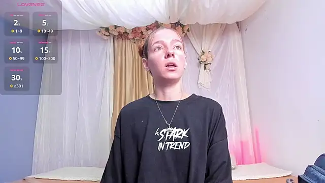 salomee star  online show from February 16, 2026, 7:01 pm