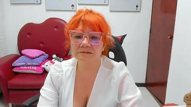 Snapshot of Salomeediaz_ chatting on April 22, 2026, 9:10 pm Salomeediaz online show from April 22, 2026, 9:10 pm