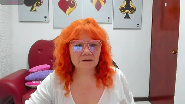 Snapshot of Salomeediaz_ chatting on April 27, 2026, 9:24 pm Salomeediaz online show from April 27, 2026, 9:24 pm