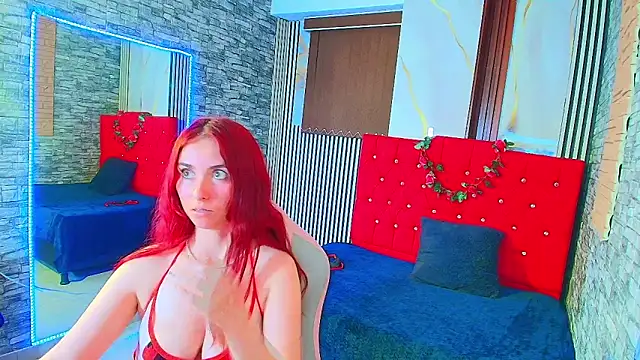 mildre303av online show from November 10, 2025, 8:36 pm