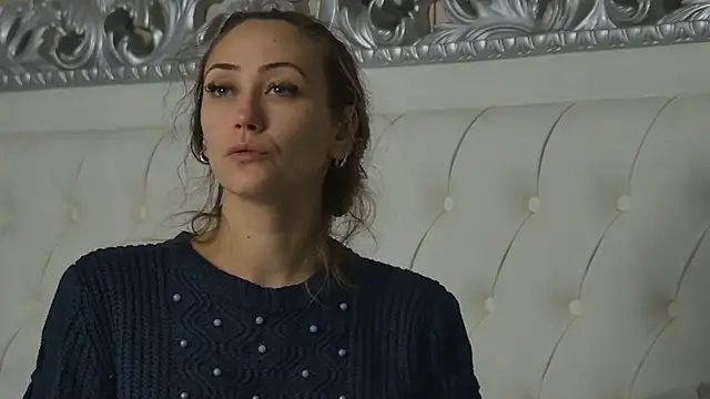 Snapshot of AliceMunro chatting on October 4, 2025, 4:08 pm AliceMunro online show from October 4, 2025, 4:08 pm