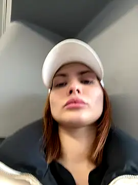 Accole online show from December 4, 2024, 9:45 am