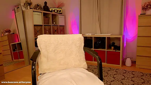 ilucyme online show from March 25, 2026, 7:02 pm