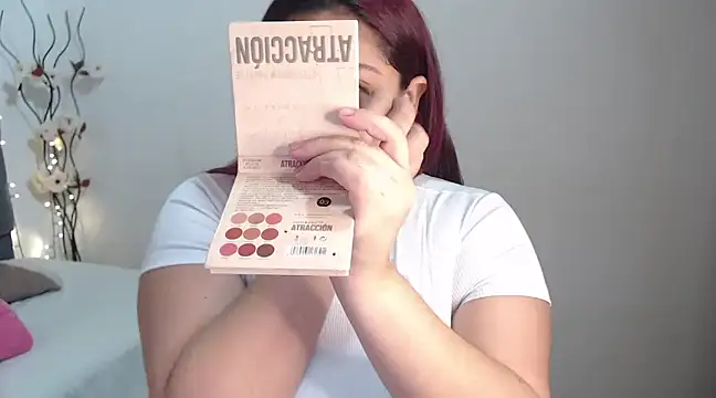 KathyGonzalez online show from February 25, 2025, 1:32 pm