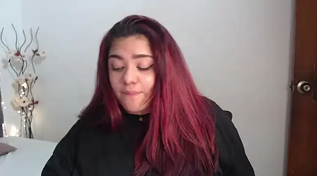 KathyGonzalez online show from February 26, 2025, 6:26 pm