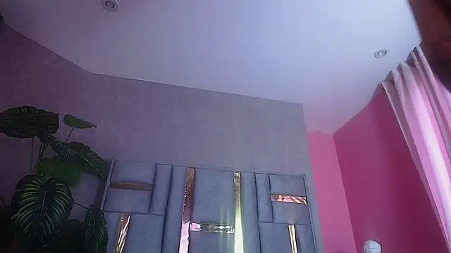 JuliaRose ks online show from September 10, 2025, 12:15 pm