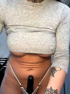 ElenaHaze online show from October 13, 2025, 5:53 am