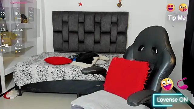 MattRodriguez9 online show from January 18, 2026, 12:08 pm