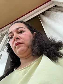 luisa curli online show from May 31, 2026, 6:53 pm