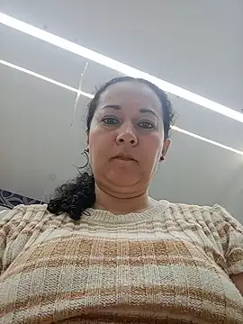 luisa curli online show from May 15, 2026, 11:03 pm