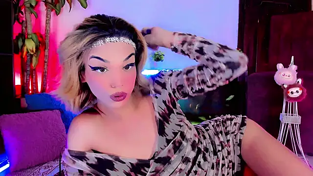 the-horus-girl online show from September 19, 2025, 7:23 am