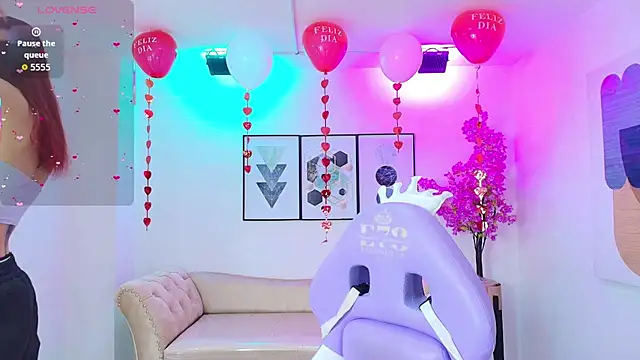 Snapshot of Tamara_slimx chatting on February 11, 2026, 3:39 am Tamara slimx online show from February 11, 2026, 3:39 am