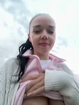 Vanesskaa online show from September 29, 2025, 5:40 pm