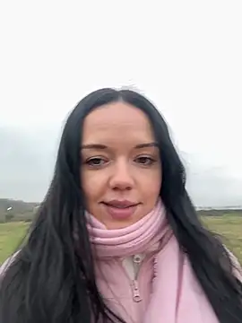 Vanesskaa online show from March 9, 2026, 4:43 pm