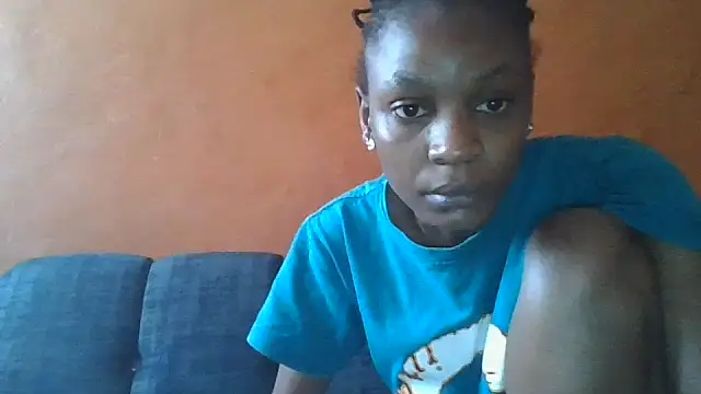 Snapshot of slim_girl02 chatting on June 22, 2026, 9:28 am slim girl02 online show from June 22, 2026, 9:28 am