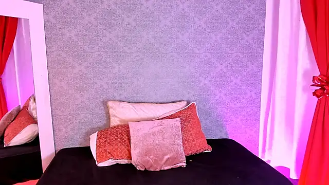 CatrinaRossi online show from January 5, 2025, 8:10 pm