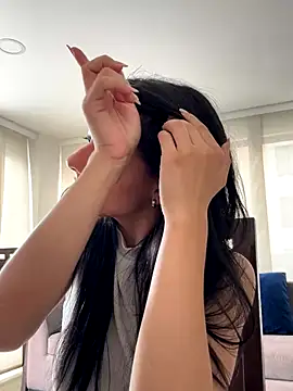 Snapshot of Liissa_cute_ chatting on October 10, 2025, 7:04 pm Liissa cute online show from October 10, 2025, 7:04 pm