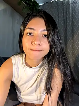 Snapshot of Liissa_cute_ chatting on September 17, 2025, 8:00 pm Liissa cute online show from September 17, 2025, 8:00 pm