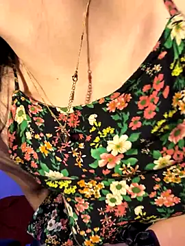 Snapshot of Liissa_cute_ chatting on November 26, 2025, 6:08 pm Liissa cute online show from November 26, 2025, 6:08 pm