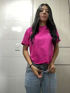 Snapshot of Liissa_cute_ chatting on March 10, 2025, 6:34 pm Liissa cute online show from March 10, 2025, 6:34 pm