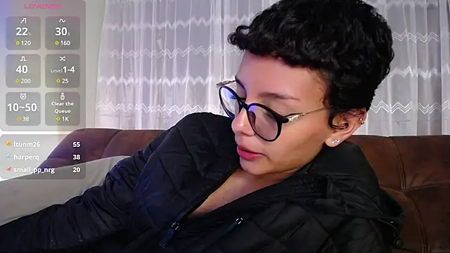 peyton golden1 online show from February 14, 2025, 10:17 am