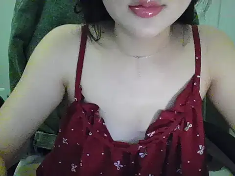 Yin-girl online show from October 5, 2025, 8:10 pm