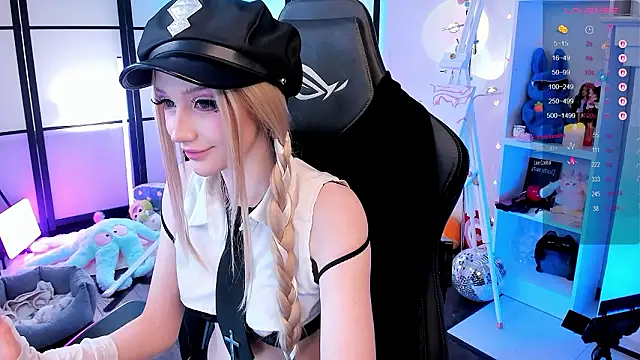 LilithLin online show from February 19, 2026, 1:02 am