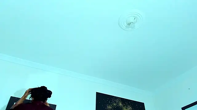 KimberlyBanks2 online show from February 17, 2026, 10:01 am