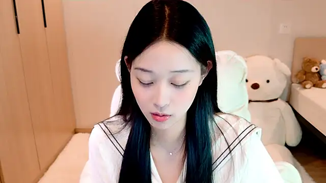 Xueb J online show from January 23, 2025, 9:39 am