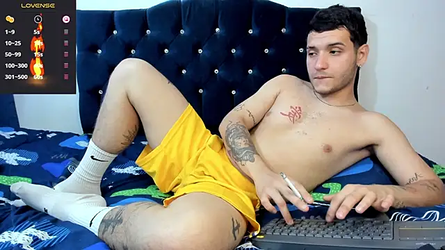 Noha white online show from March 3, 2025, 9:26 pm