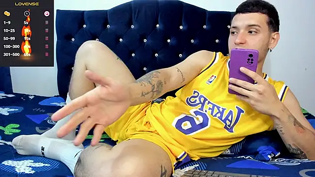 Noha white online show from February 20, 2025, 6:57 pm