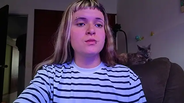 NEXT DOOR GIRL  online show from March 5, 2026, 10:27 pm