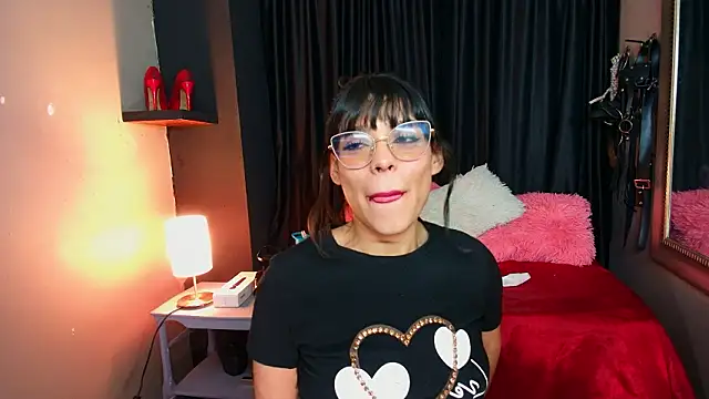 AvaLusty online show from February 15, 2026, 3:29 am