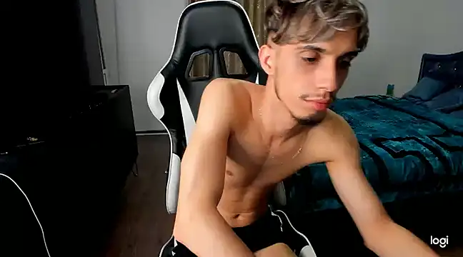 se6model online show from December 1, 2024, 4:56 pm