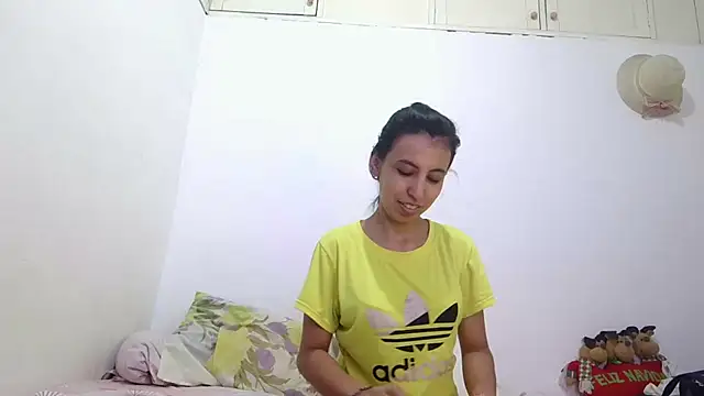 mina smith1 online show from December 14, 2025, 7:08 pm