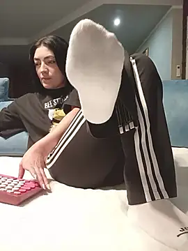 Snapshot of ThailyCherry chatting on February 26, 2026, 7:03 pm ThailyCherry online show from February 26, 2026, 7:03 pm